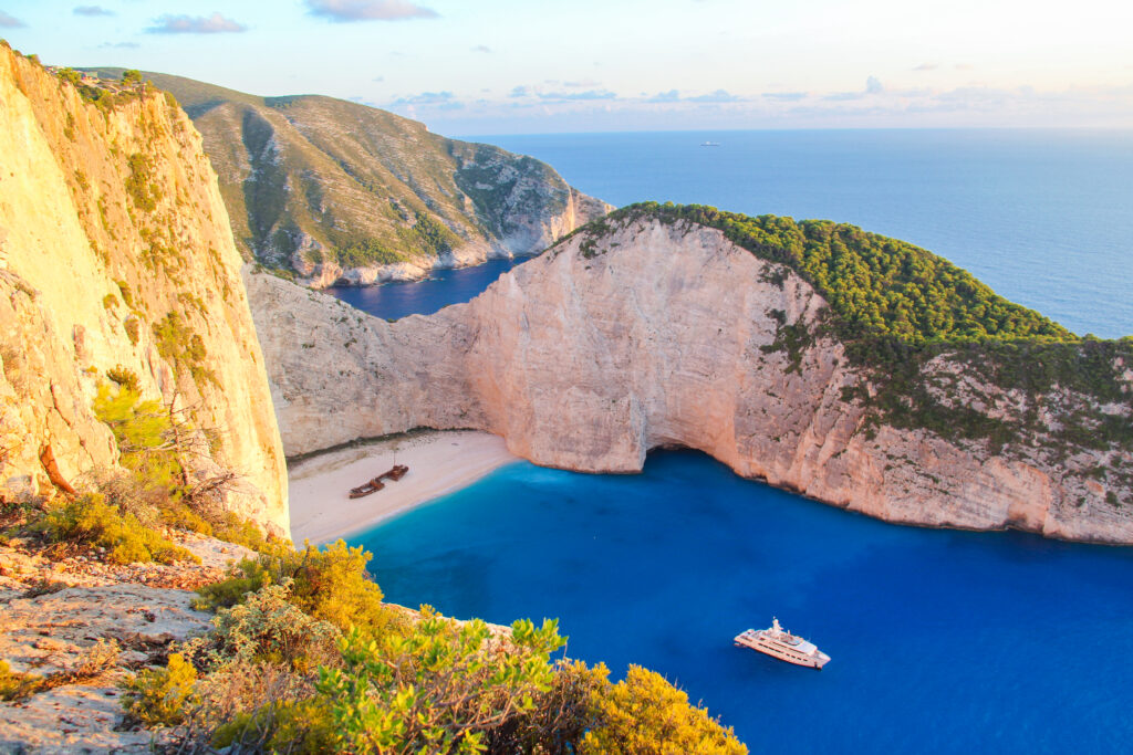 Top 10 things to do in Zakynthos in Greece - Luxembourg meets the World